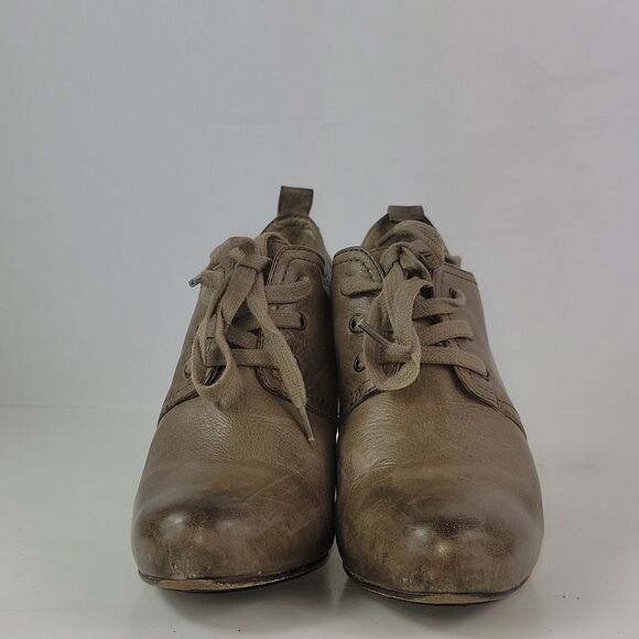 Frye Miranda Lace Leather Heels Distressed Booties - Picture 8 of 16